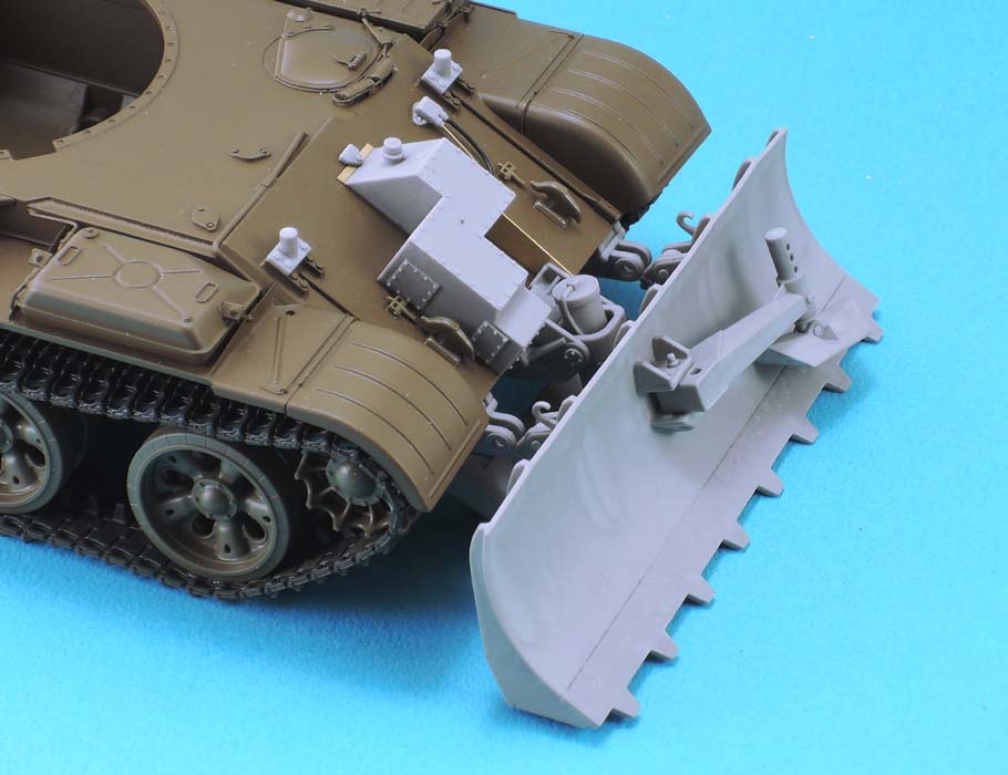 BTU-55 Dozer set (for T-55s & Variants)