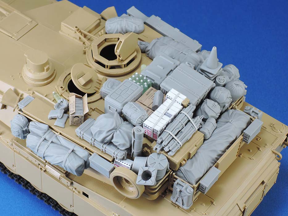M1A1/A2 Tank Stowage set III