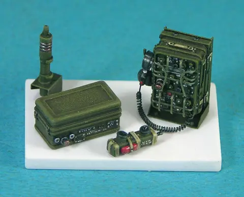 BC1306 Radio set (2ea)