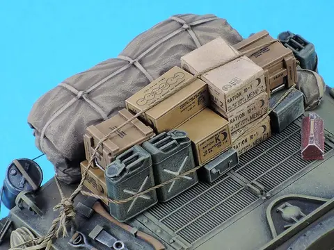 M4A3 Engine Deck Stowage set