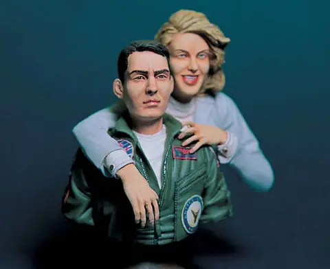 TOP GUN PILOT & GIRL (Bust)